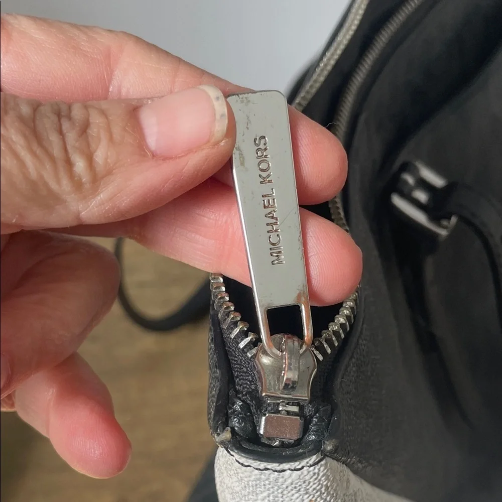 Michael Kors Black and Cream Signature Tote